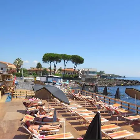 Apartment Vulmare Acireale